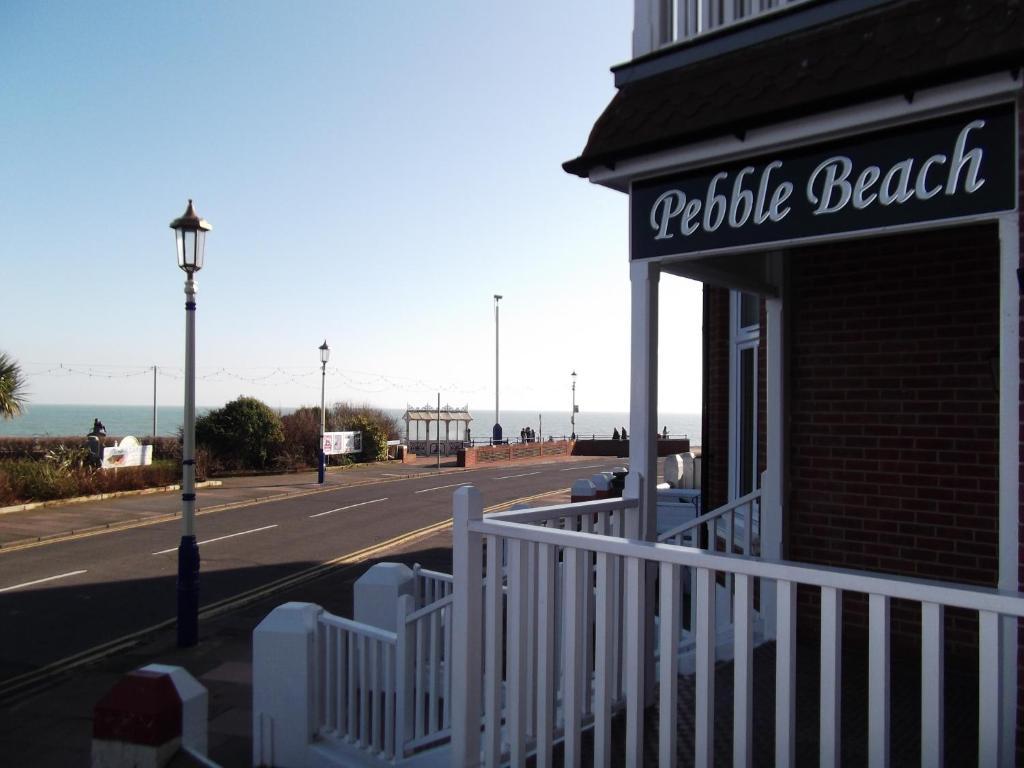 Pebble Beach B&B Eastbourne Exterior photo